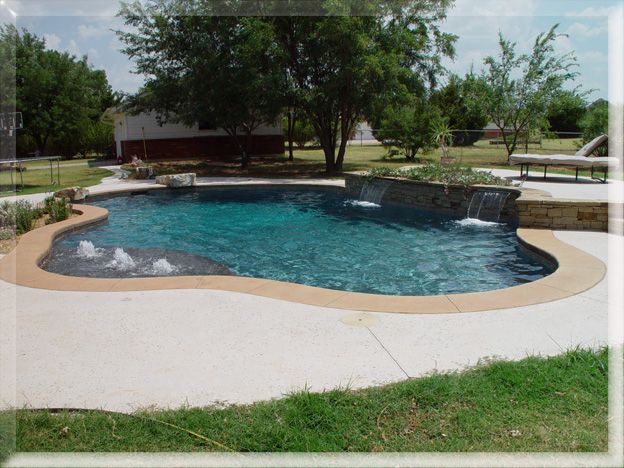 Bean Shaped Swimming Pool